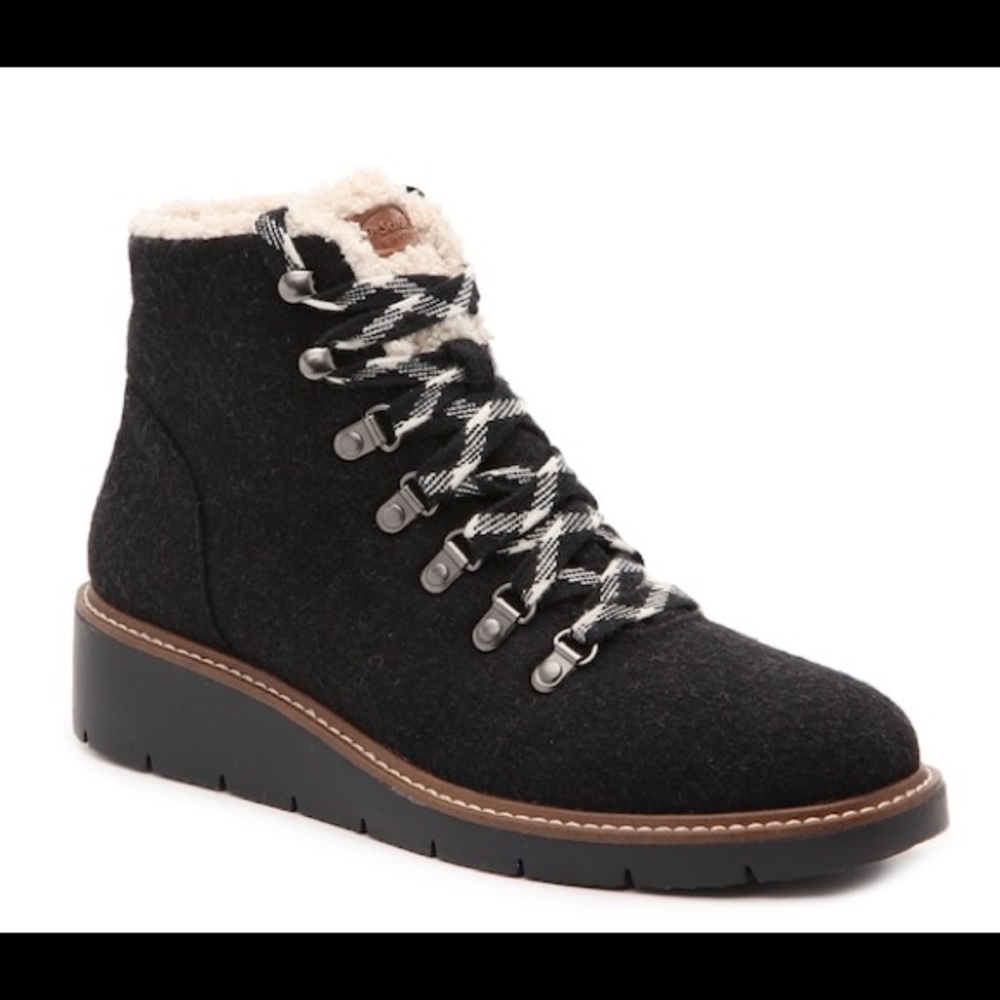 Dr Scholl’s So Comfy Waterproof Wedge Bootie